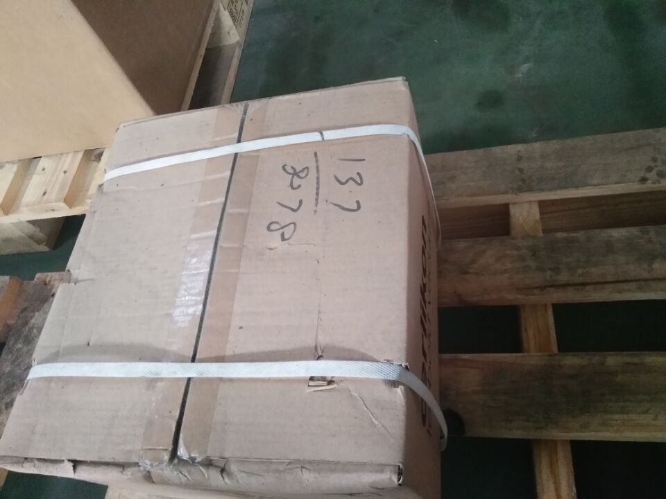 供應(yīng)萊寶單級油封旋片泵 萊寶單級油封旋片泵SV16B