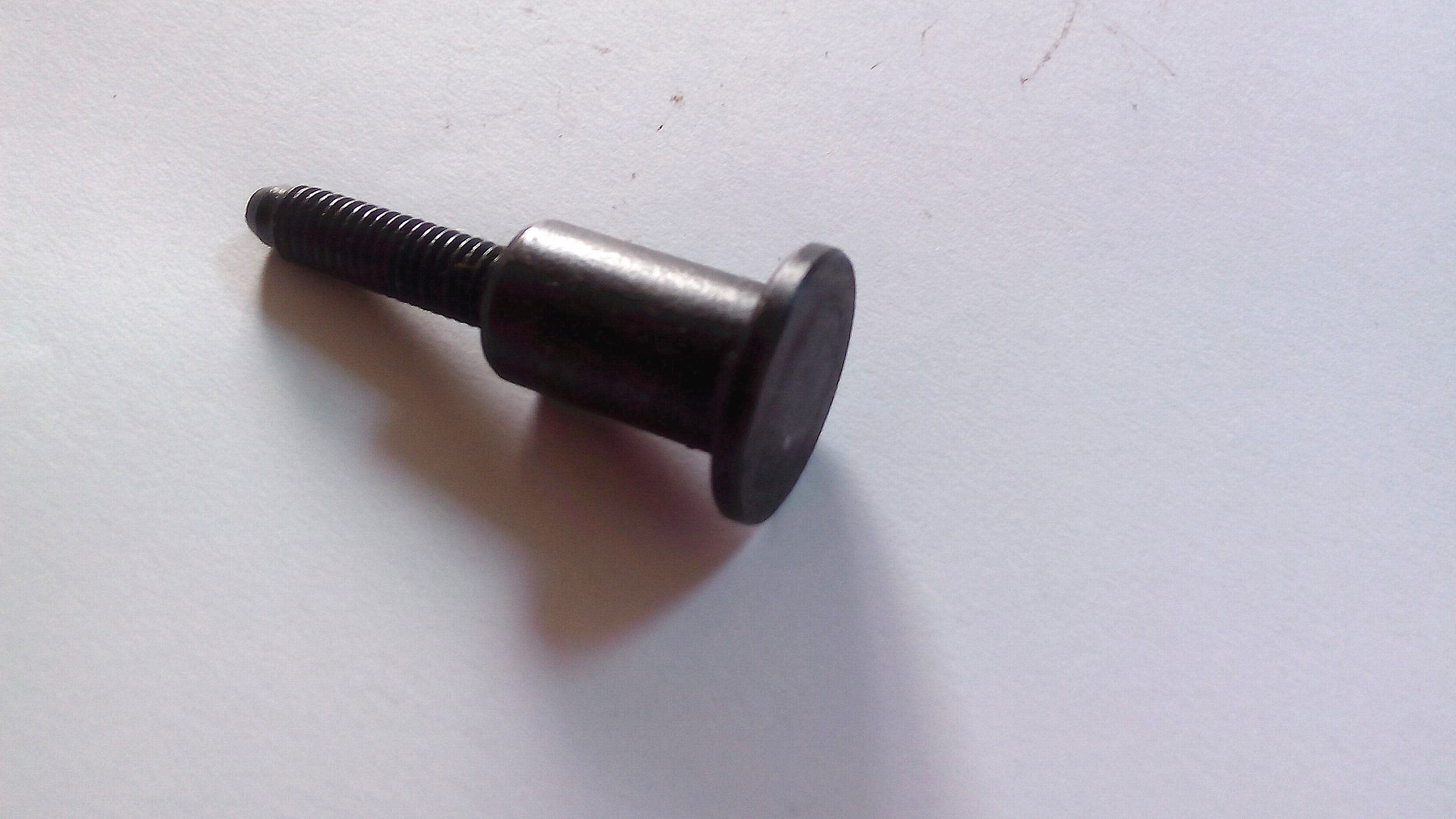 廠家直銷生產(chǎn)各類非標(biāo)件螺栓 焊點法蘭面螺栓