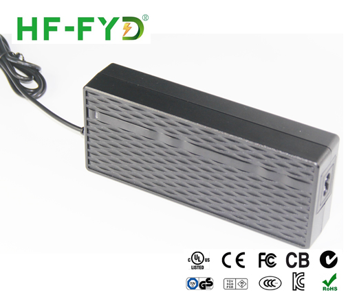 筆記本充電器 筆記本電源適配器供應(yīng)商