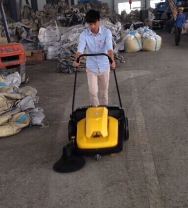 常州拓威克手推式掃地機 電動掃地機價格