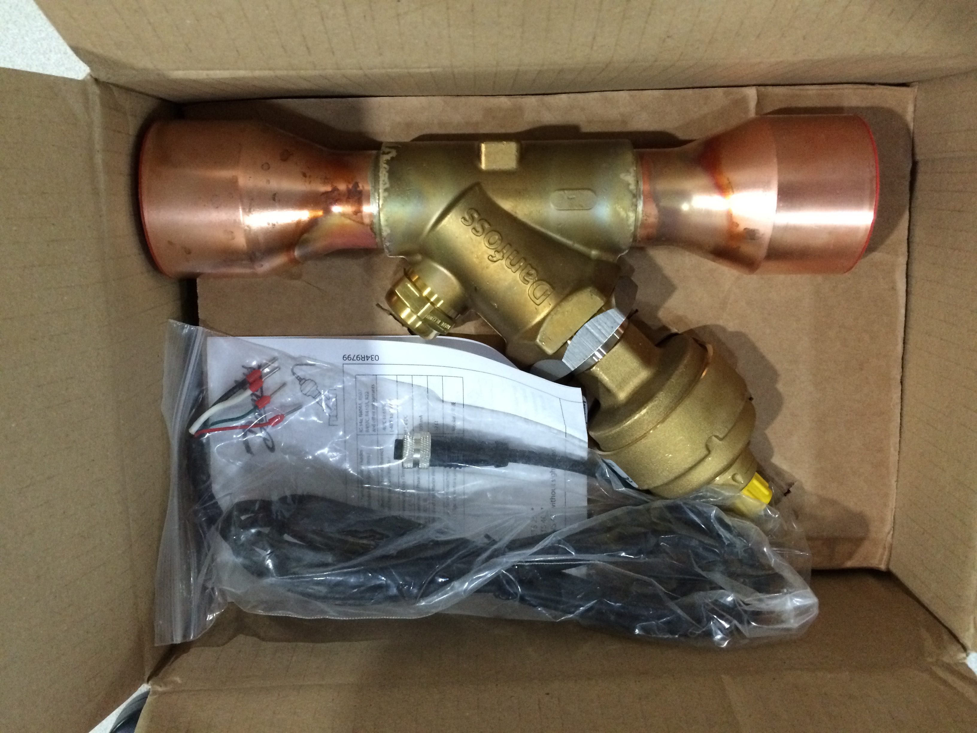 丹佛斯電子膨脹閥ETS400  丹佛斯ETS250電子膨脹閥