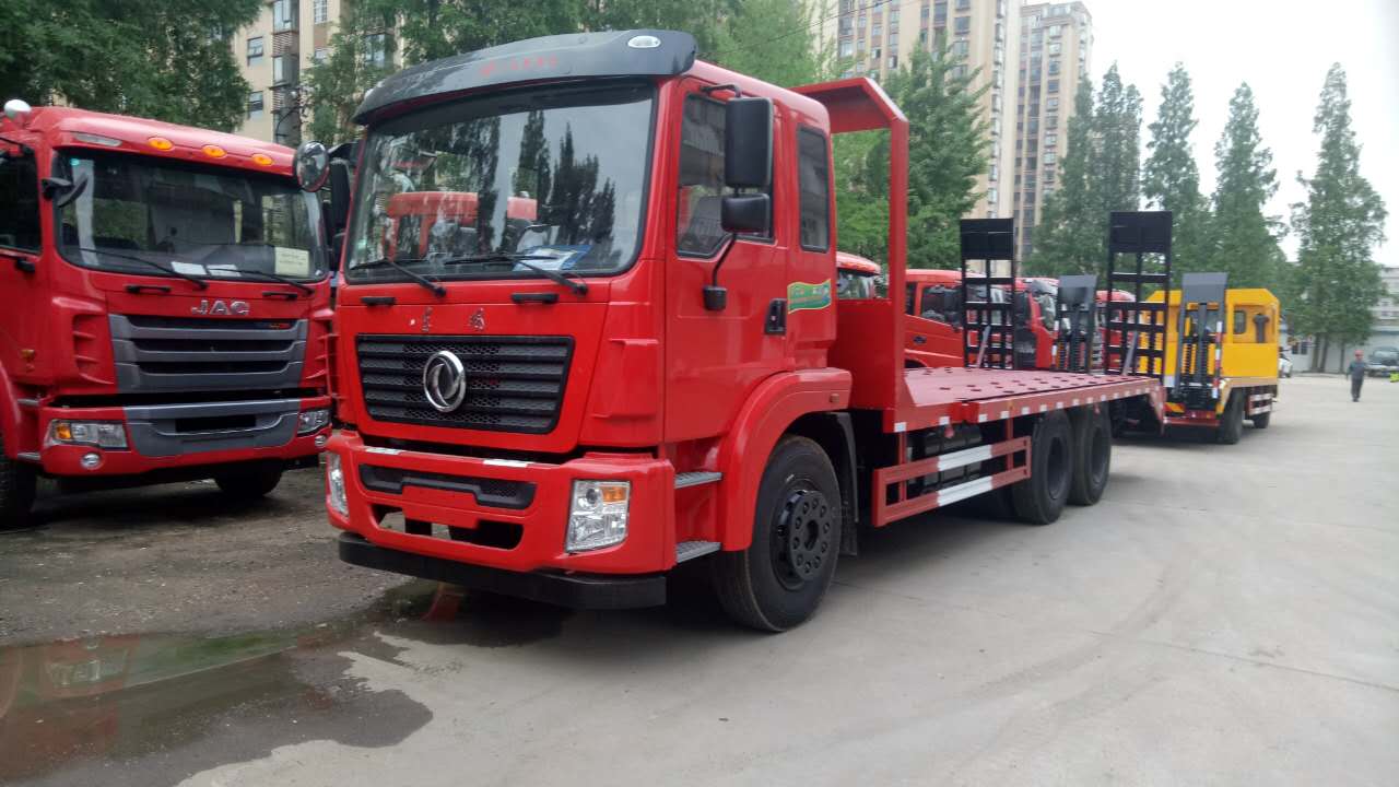 東風特商后八輪大挖機平板車價格 東風平板運輸車廠家