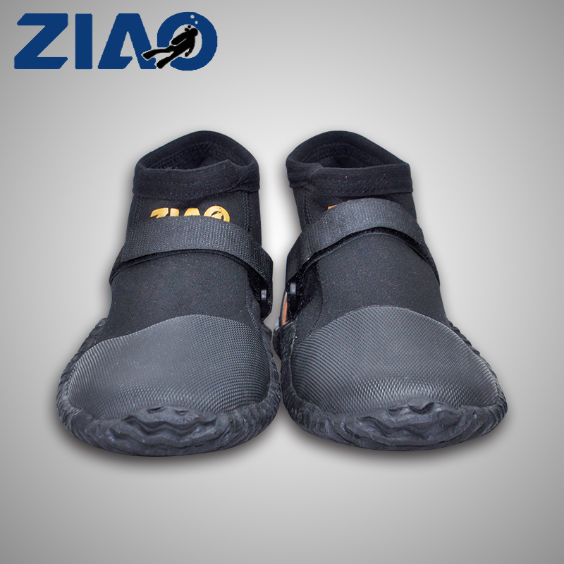 廠家直銷(xiāo)  新品  ZIAO男女3MM低幫潛水鞋