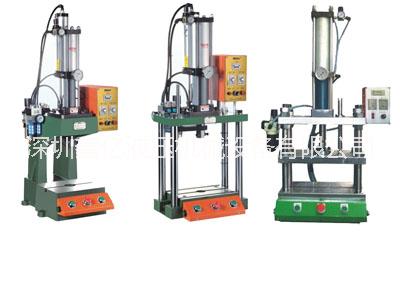 鑫億氣液增壓機(jī),氣液壓力機(jī)