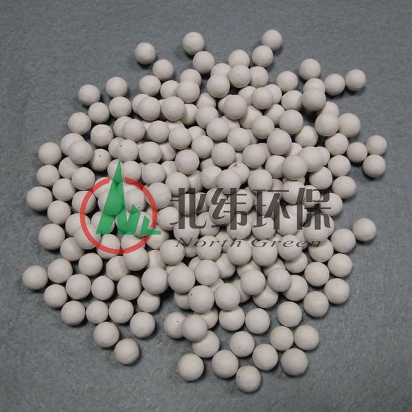 各種性能優(yōu)異瓷球，工業(yè)環(huán)保瓷球