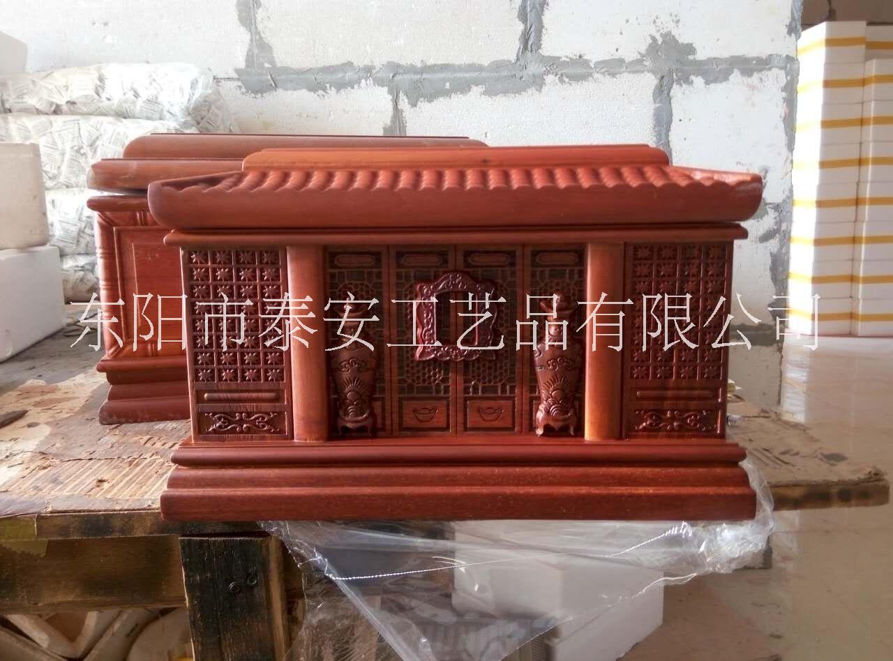 木質(zhì)骨灰盒批發(fā)/實(shí)木骨灰盒定制/木質(zhì)骨灰盒廠家 /富貴平安