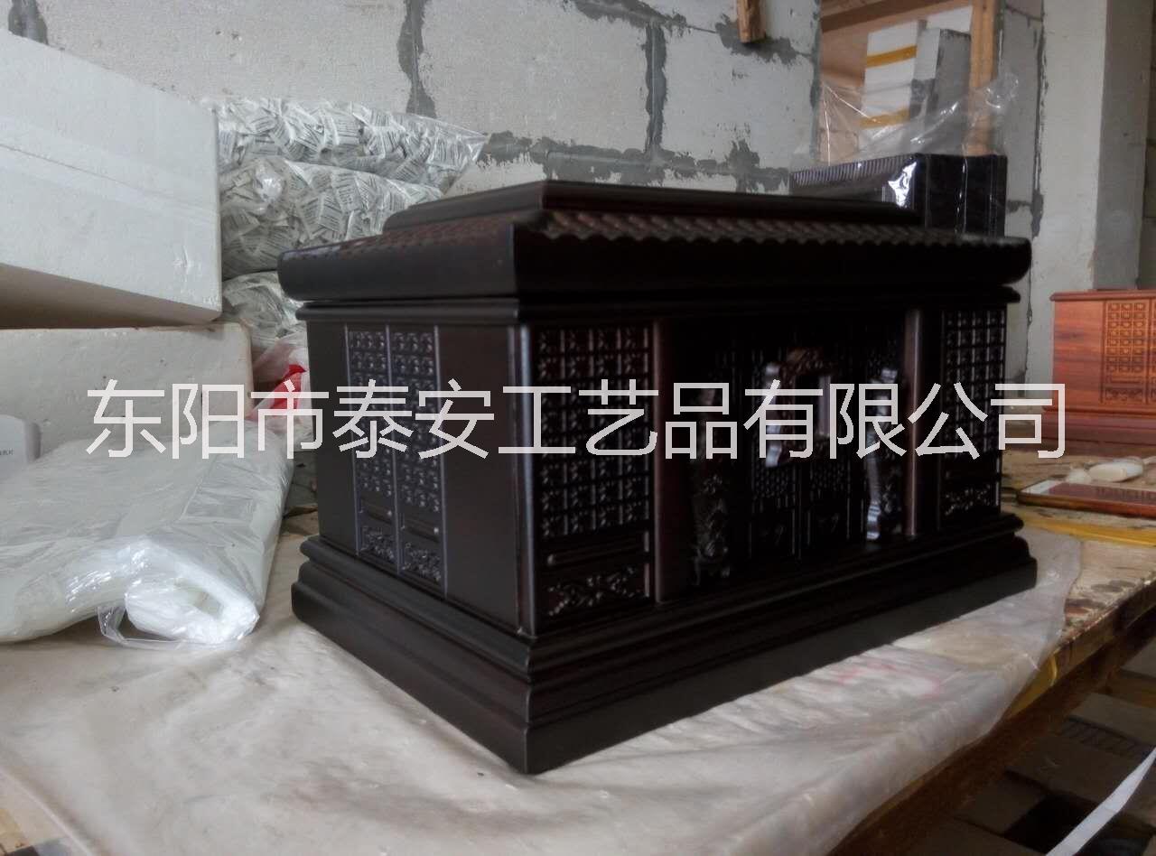 木質(zhì)骨灰盒批發(fā)/實(shí)木骨灰盒定制/木質(zhì)骨灰盒廠家 /富貴平安