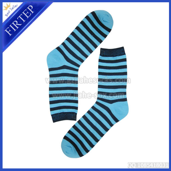 男棉襪寬條紋男棉襪 薄型男襪 廣州男襪供應(yīng) 廣州男襪生產(chǎn)廠家