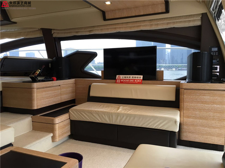 上海租游艇 意大利Azimut64游艇 游江租艇 會務租艇 展示租艇