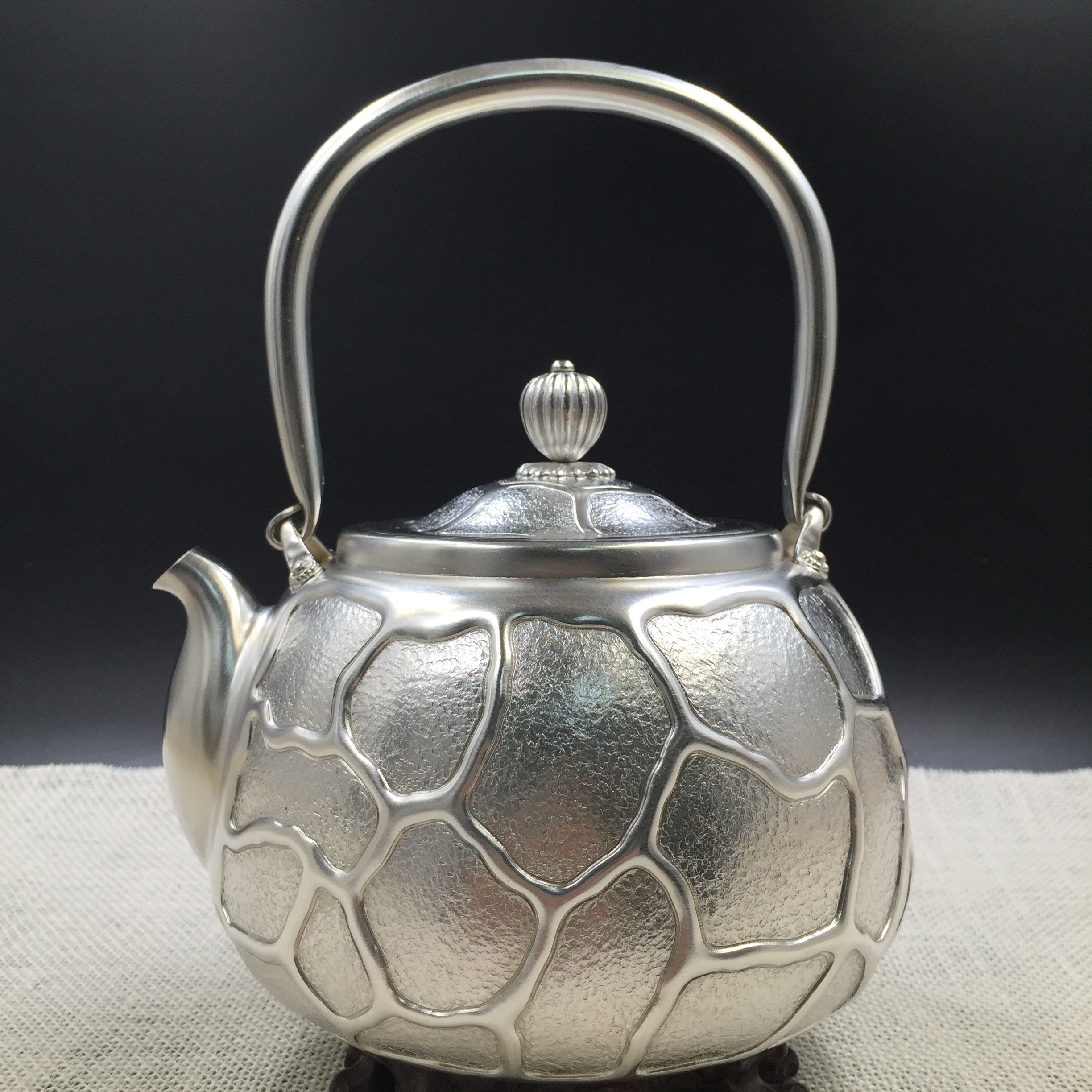 純銀手工壺  手工銀壺  鳴鶴制作  高端定制  工廠加工批發(fā)