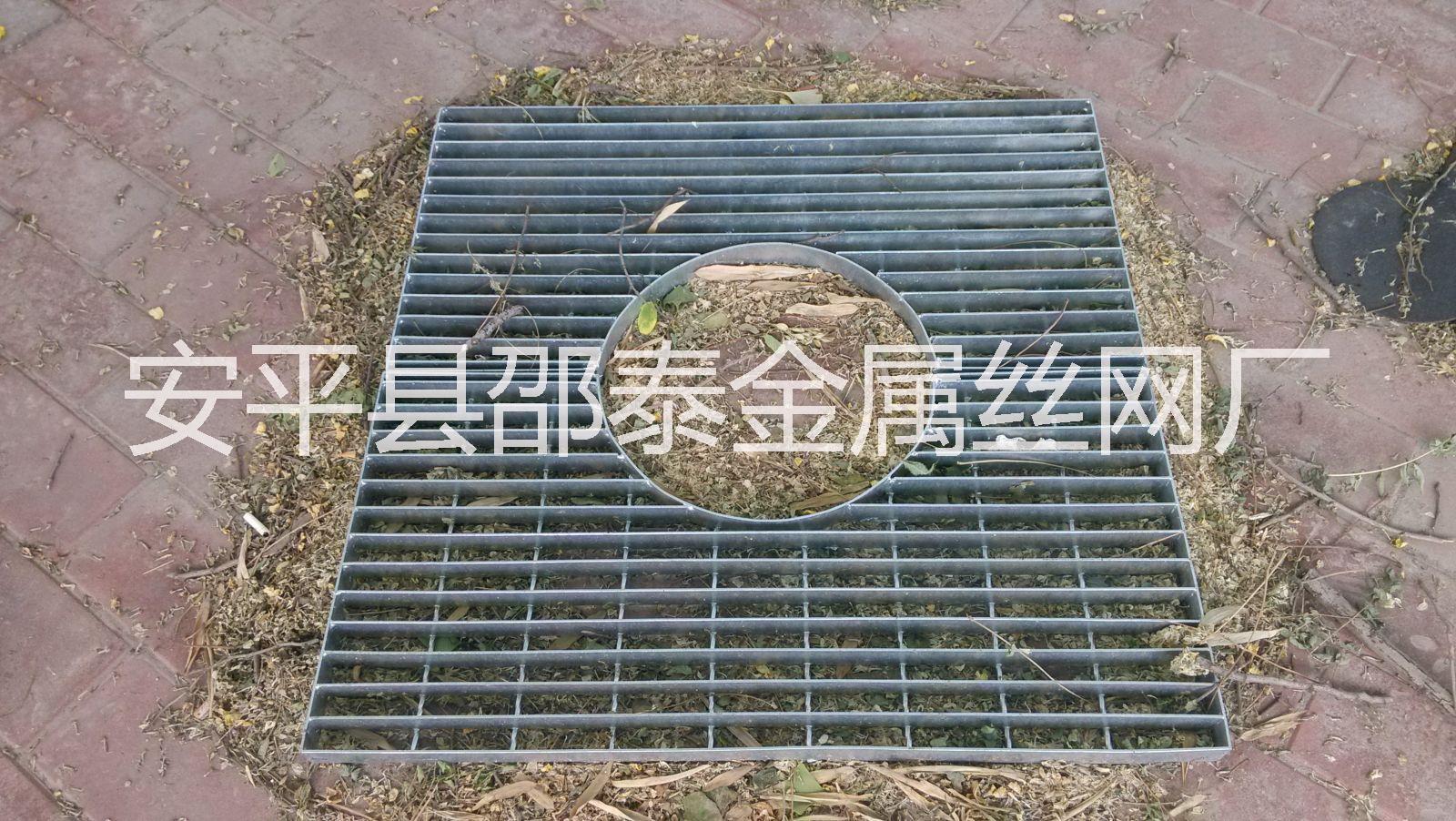 廣州鍍鋅排水溝蓋板|鋼格柵排水溝蓋板|車(chē)庫(kù)排水口蓋板格柵