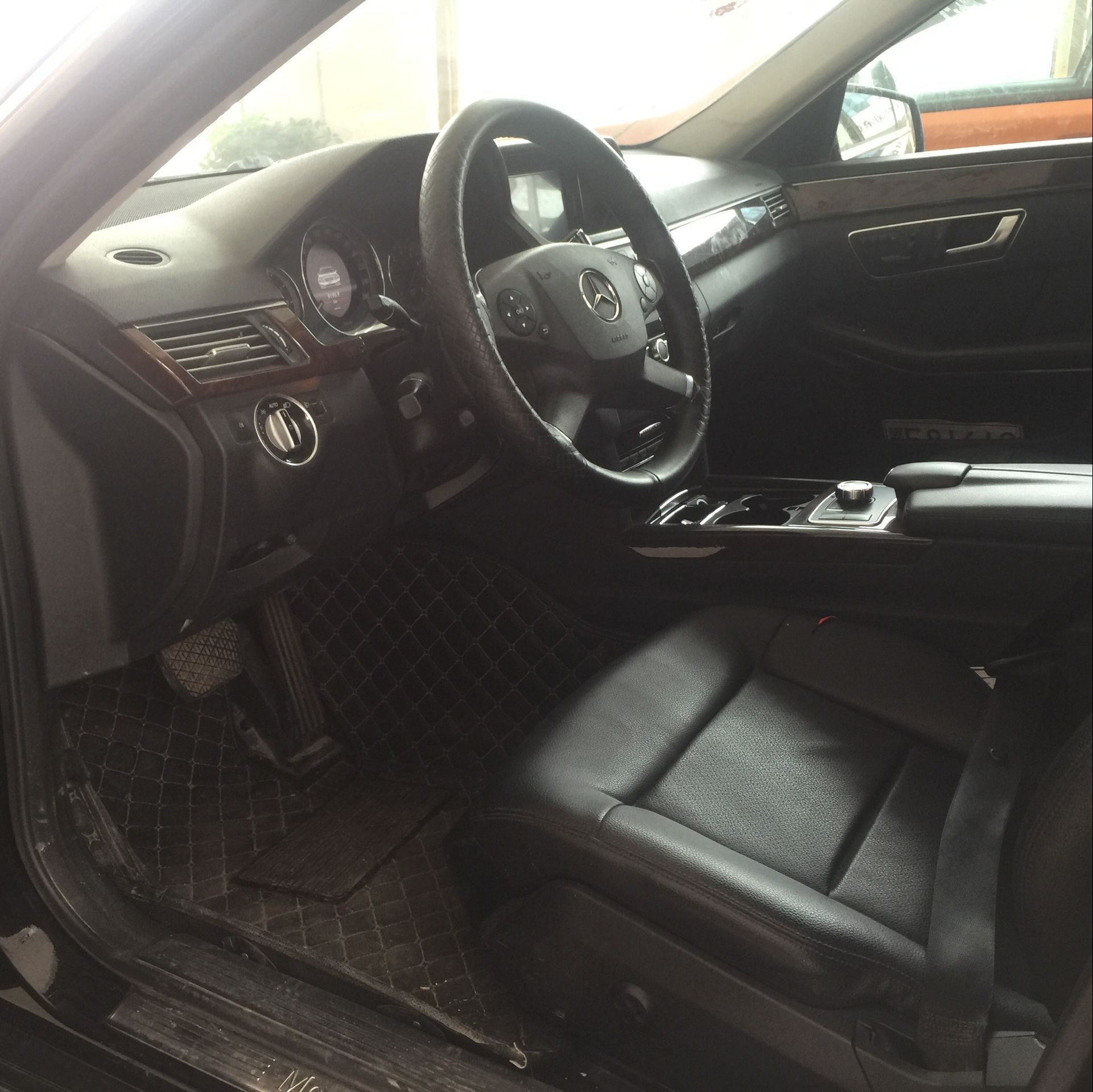 奔馳E260二手車報價@奔馳二手車哪里買@奔馳二手車行在哪里