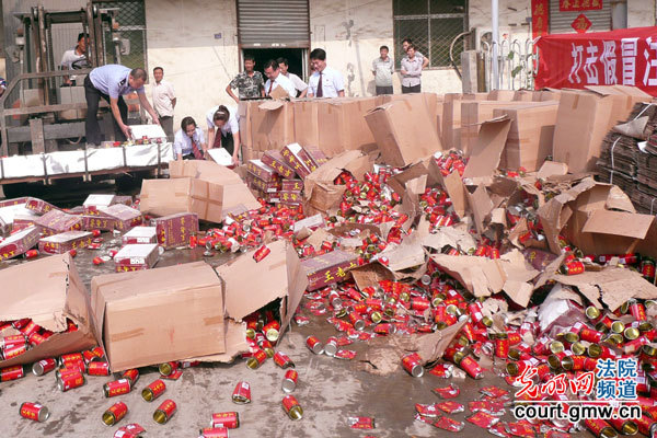 青浦區(qū)垃圾食品銷毀供應(yīng)商，上海下架食品紅酒銷毀焚燒