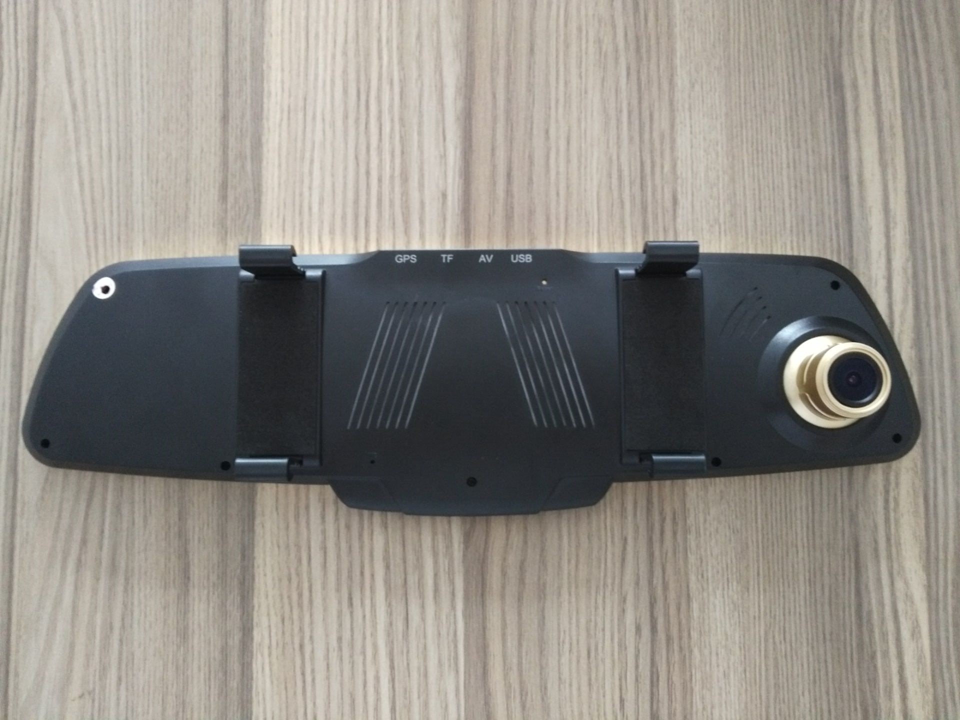 胎壓監(jiān)測行車記錄儀一體機(jī)