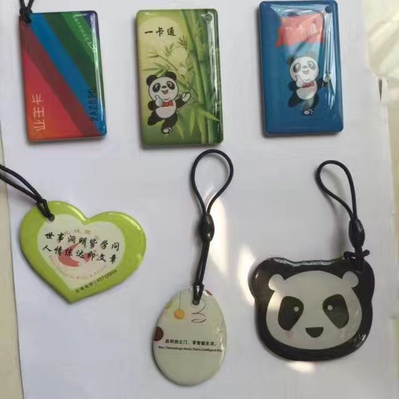 大量供應 空白IC卡，射頻卡，量大從優(yōu)，免費設計卡圖印刷