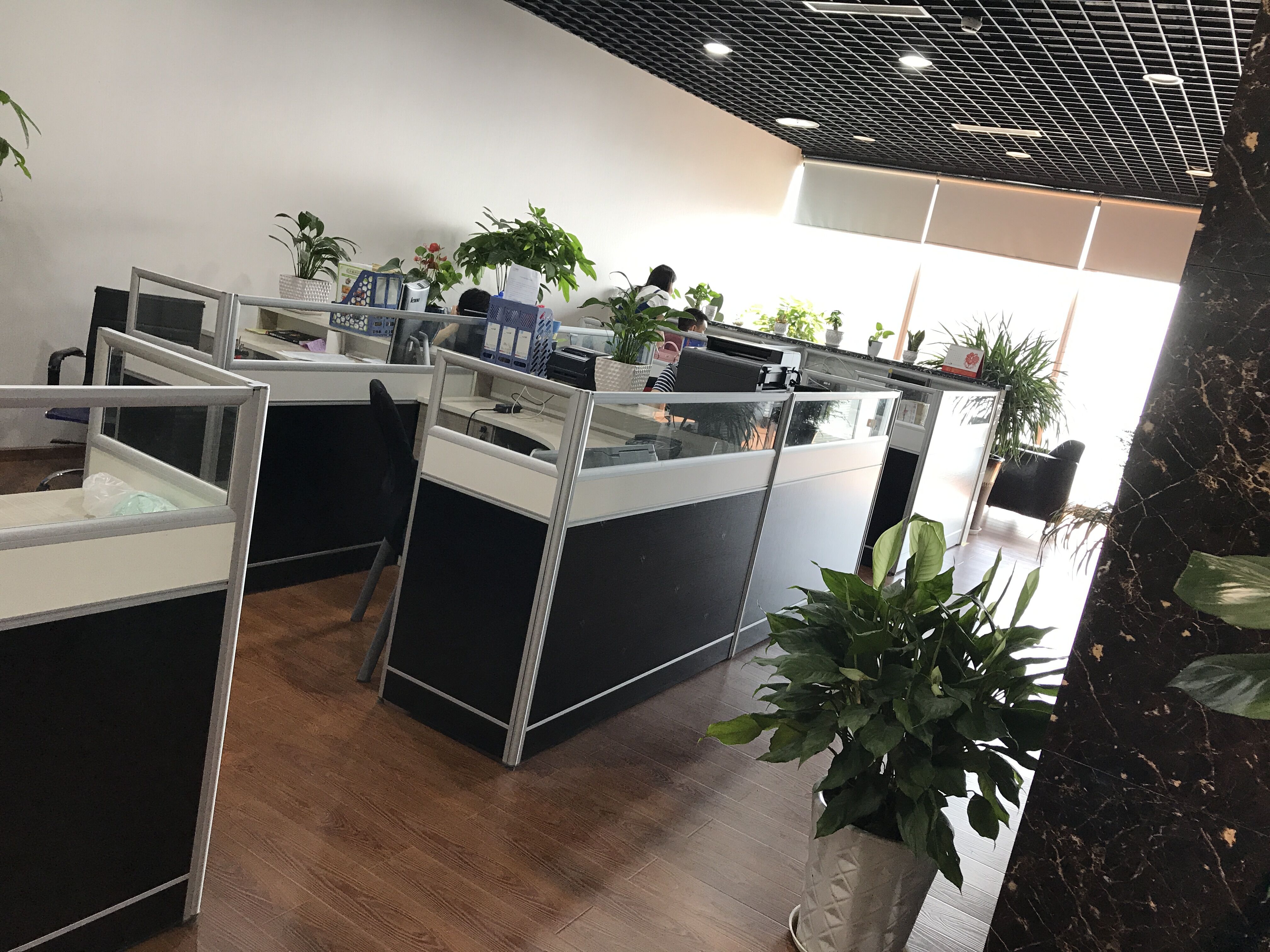 重慶臨水牌緩蝕阻垢劑、四川、云南、貴州等地均可現(xiàn)貨供應(yīng)，量大從優(yōu)