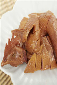 百年老鹵的技術(shù)培訓(xùn)來昆明成飛任老師一對(duì)一教學(xué)包所有食材