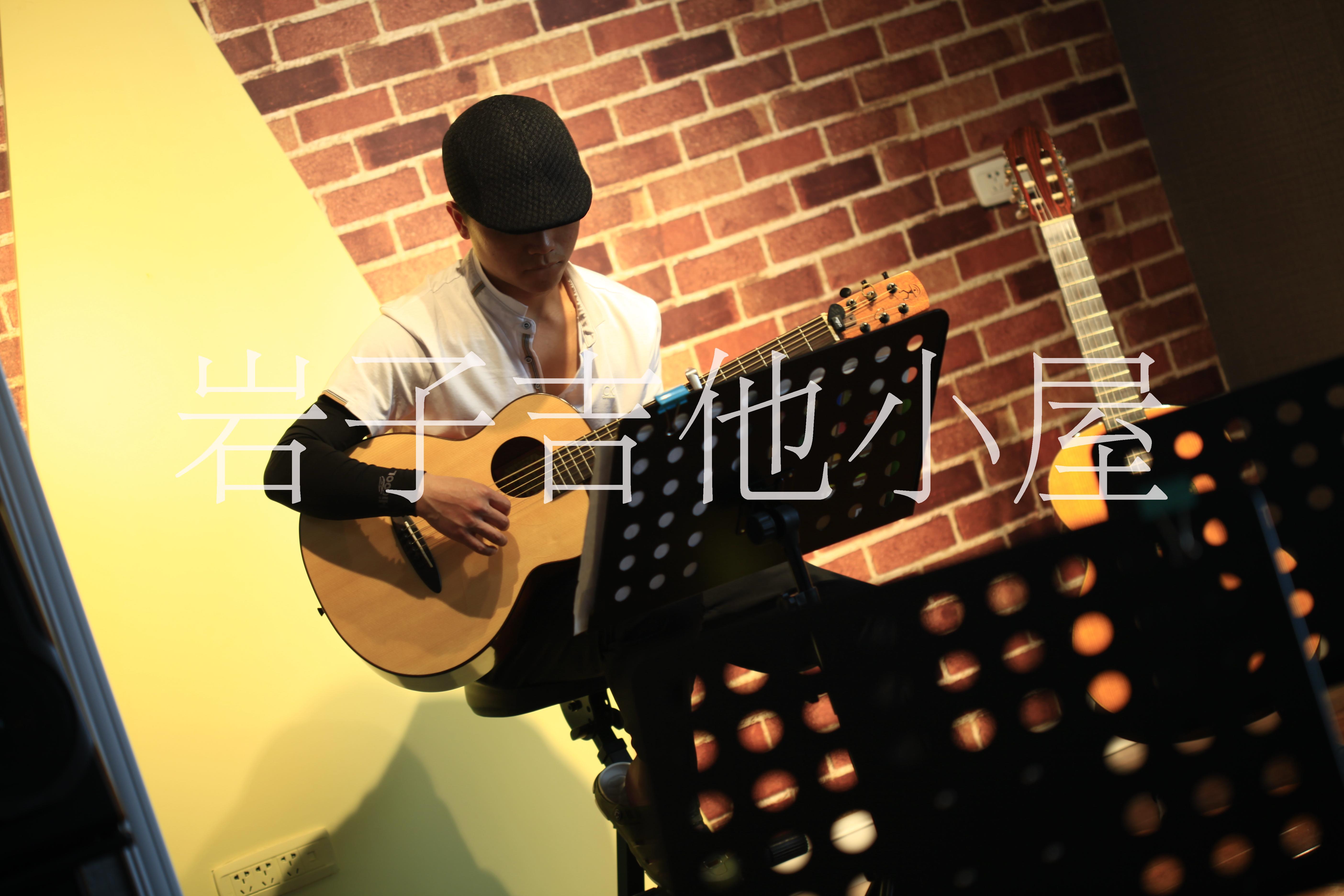 鄭州暑期吉他培訓(xùn)