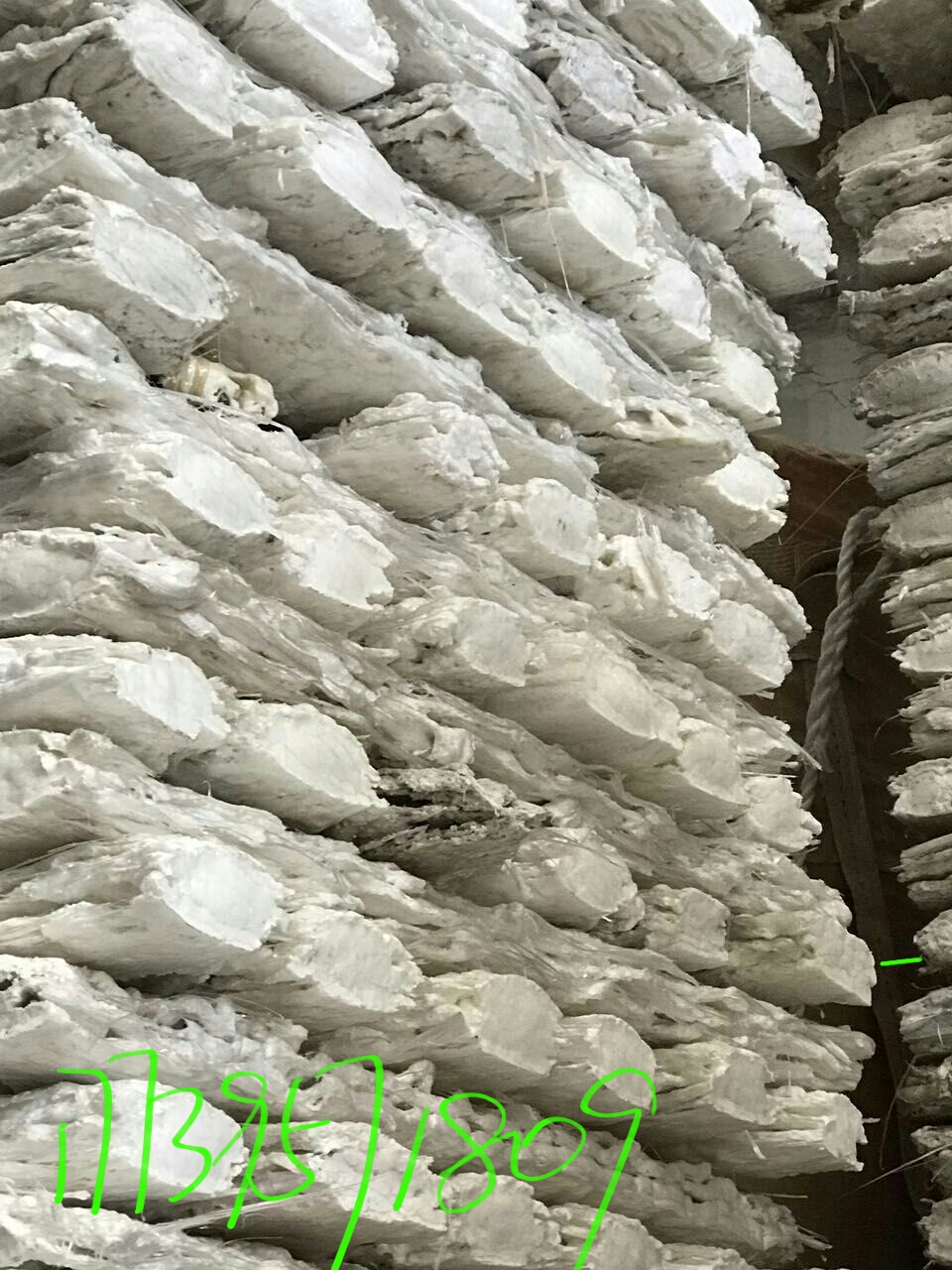 EPS泡沫大白膠塊