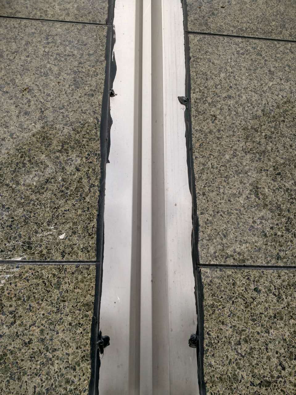 屋面伸縮縫蓋板-屋面伸縮縫蓋板廠