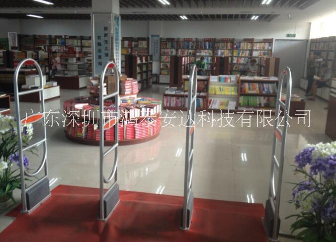 圖書防盜門在圖書館,閱覽室,書店中是怎么樣防盜的