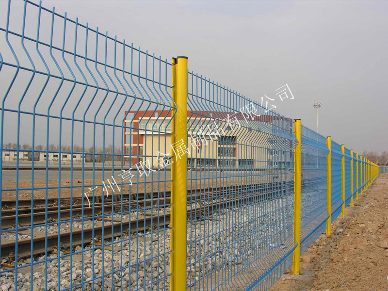 批發(fā)浸塑護(hù)欄網(wǎng) 高速公路隔離柵 道路、鐵路阻攔護(hù)欄網(wǎng)