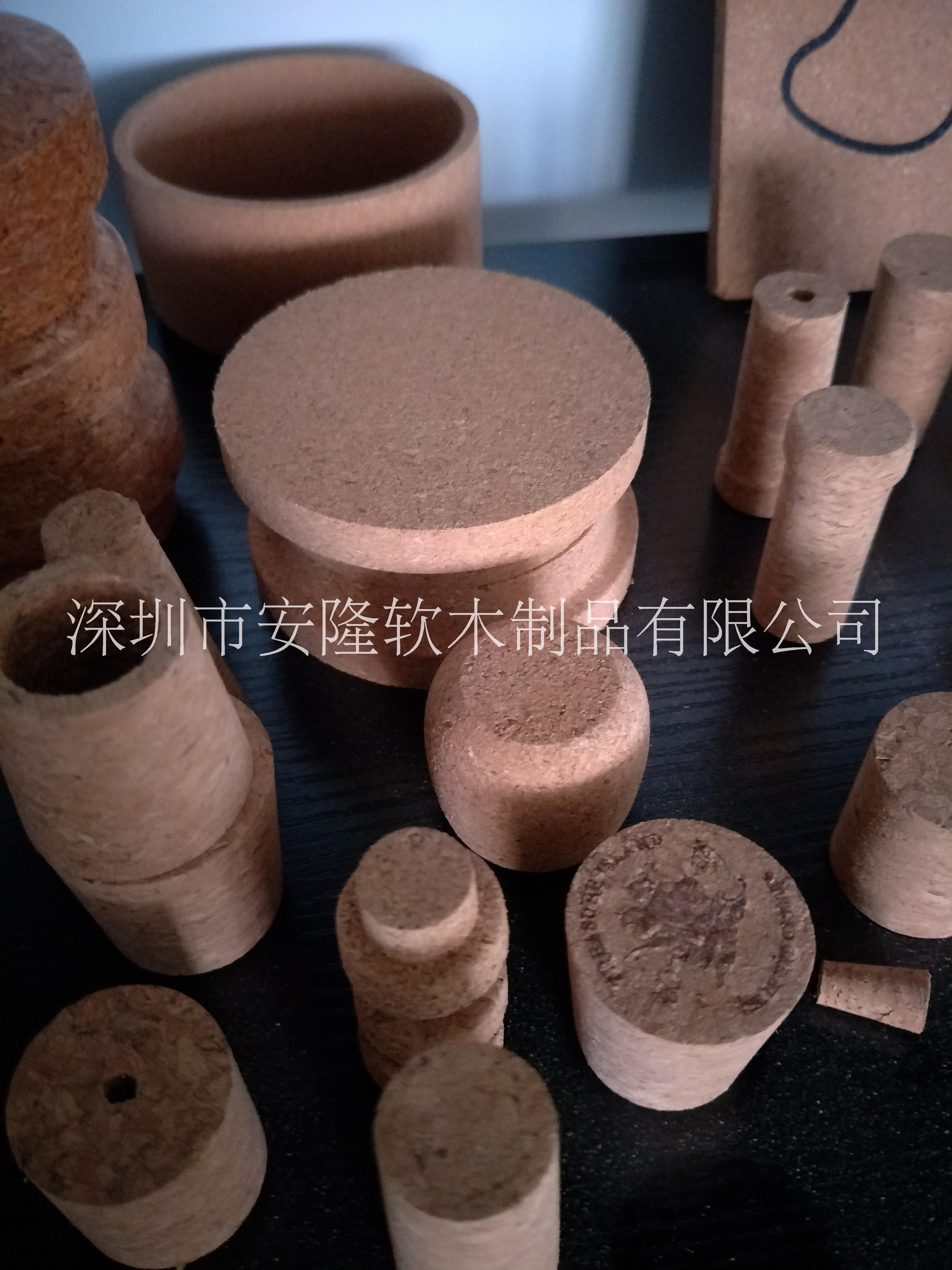 專業(yè)生產(chǎn)軟木工藝品 軟木塞