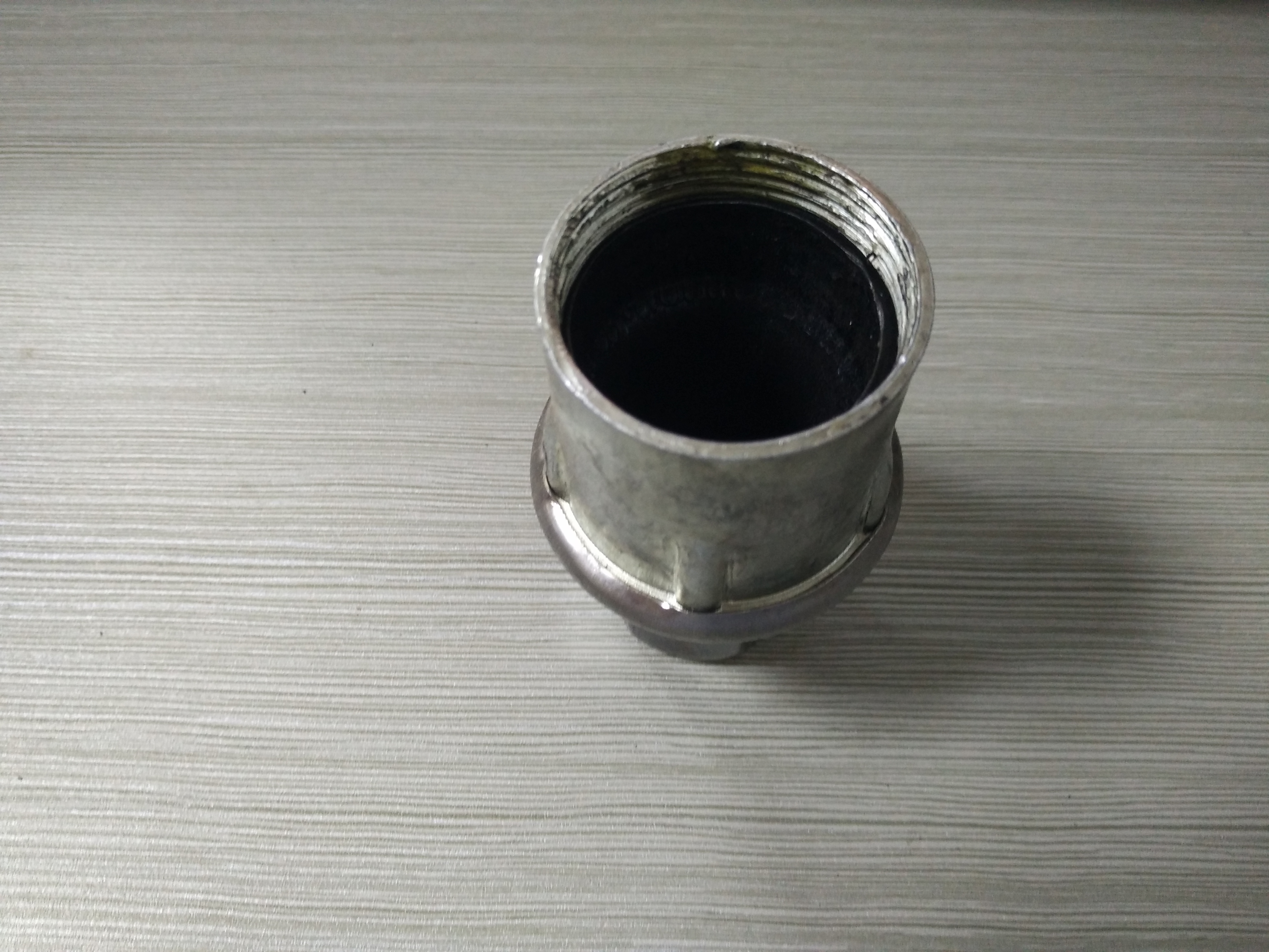51圓全鋼調(diào)節(jié)腳 不銹鋼包鐵工作臺廚具臺腳 貨架腳 調(diào)平腳