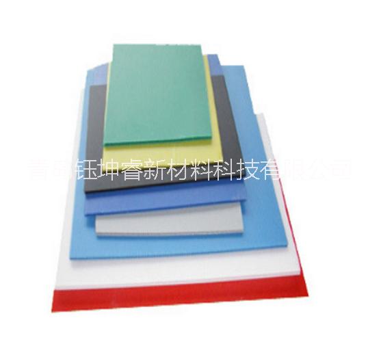 PVC蜂窩板新型結(jié)構(gòu)板材