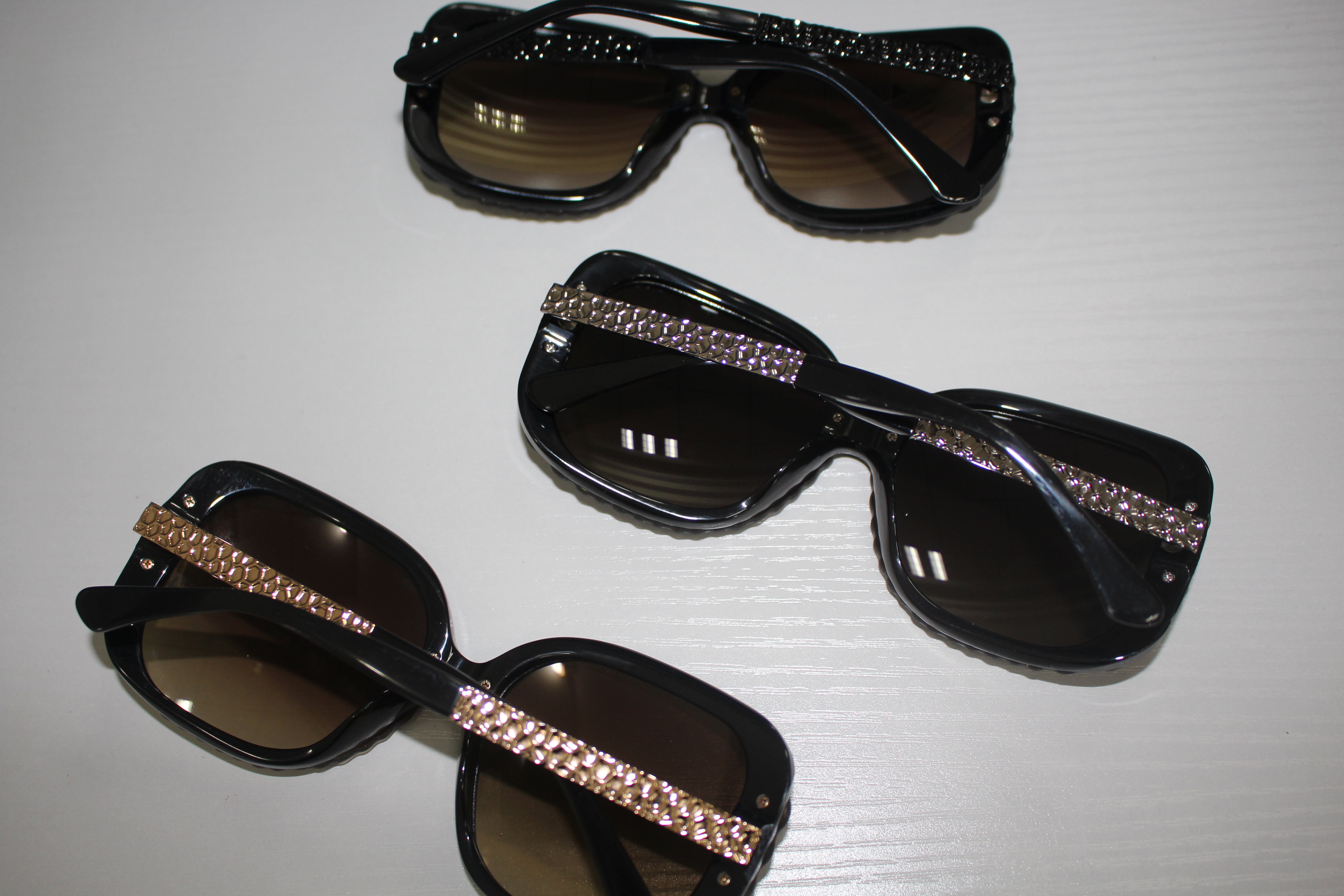 男女新款經(jīng)典圖片報價