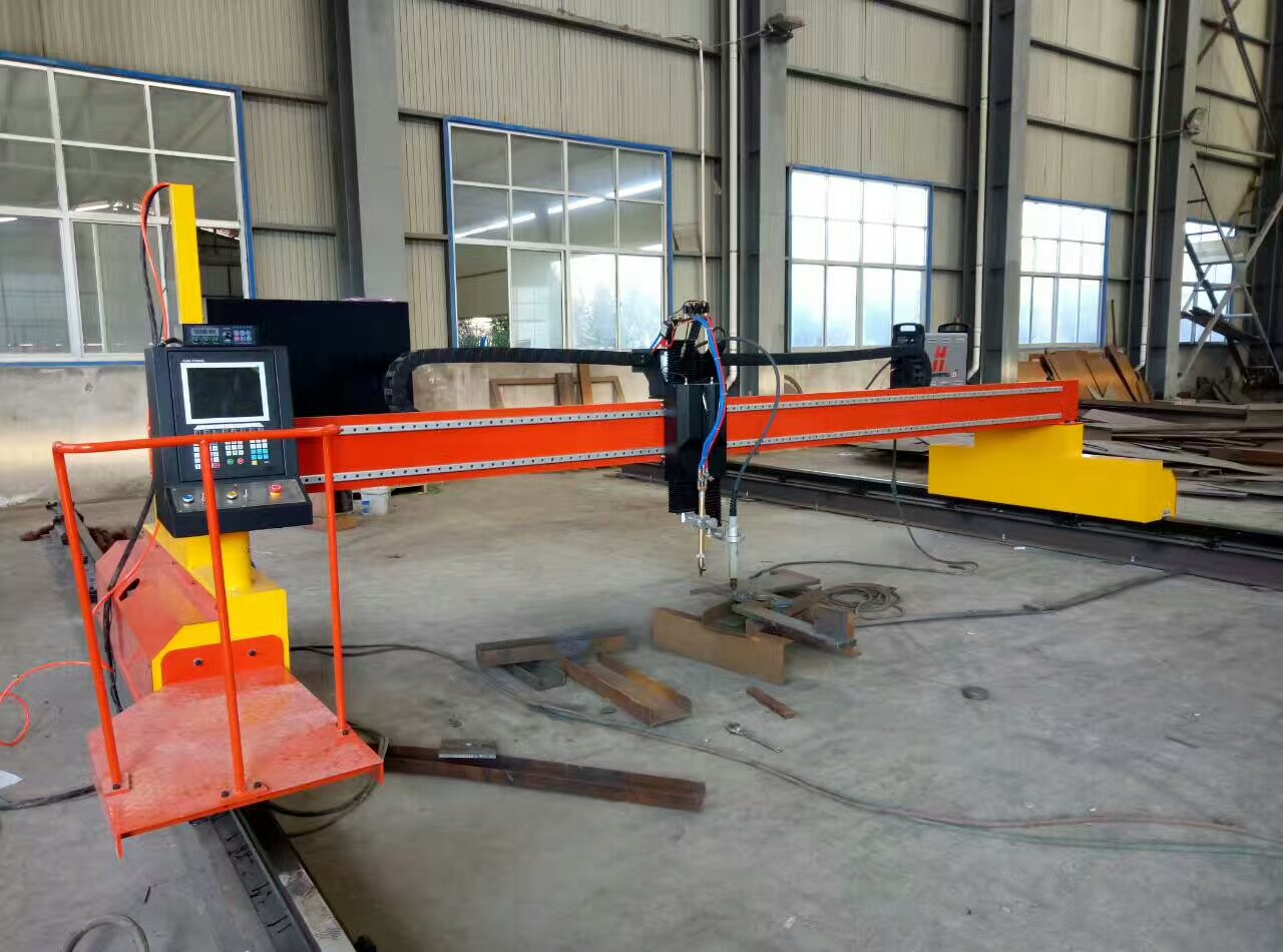 數控火焰切割機，數控等離子切割機，四川數控切割機廠家