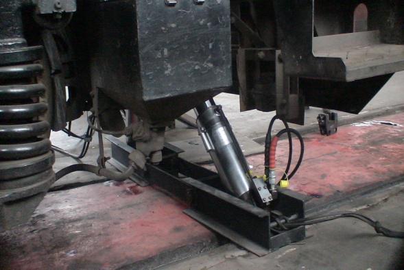 機(jī)車A-120型吊復(fù)式復(fù)軌器優(yōu)質(zhì)實(shí)惠