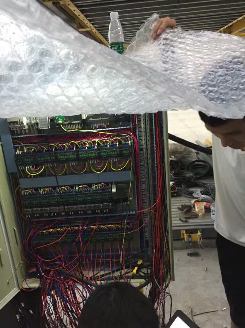 川子智能停車設(shè)備電氣控制系統(tǒng)