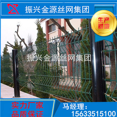 桃形護欄網(wǎng)浸塑護欄網(wǎng)護欄價格