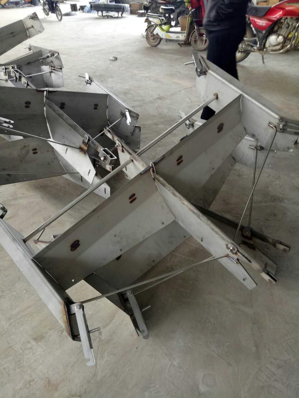 豬舍全自動刮糞機(jī)，自動清潔豬糞刮糞機(jī) 豬舍刮糞機(jī) 豬舍刮糞機(jī)清糞機(jī) 自動豬舍刮糞機(jī)清糞機(jī)