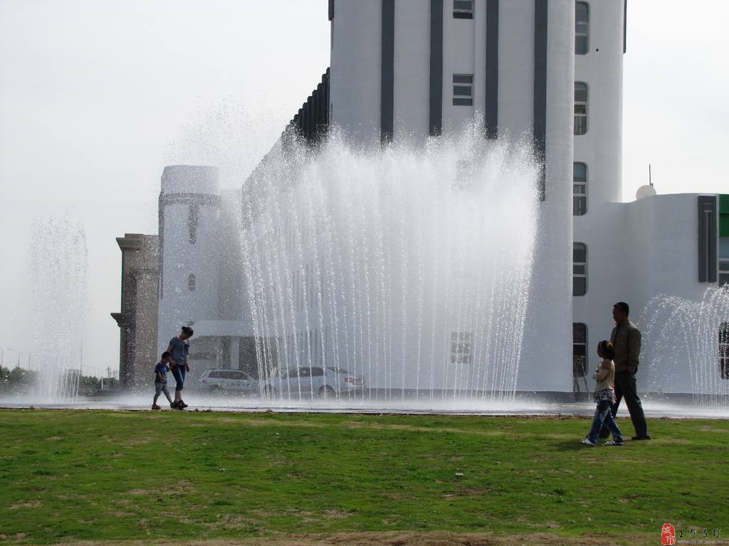 音樂噴泉工程 冷霧工程 噴泉制作 音樂噴泉廠家 噴泉設(shè)計(jì)制作公司