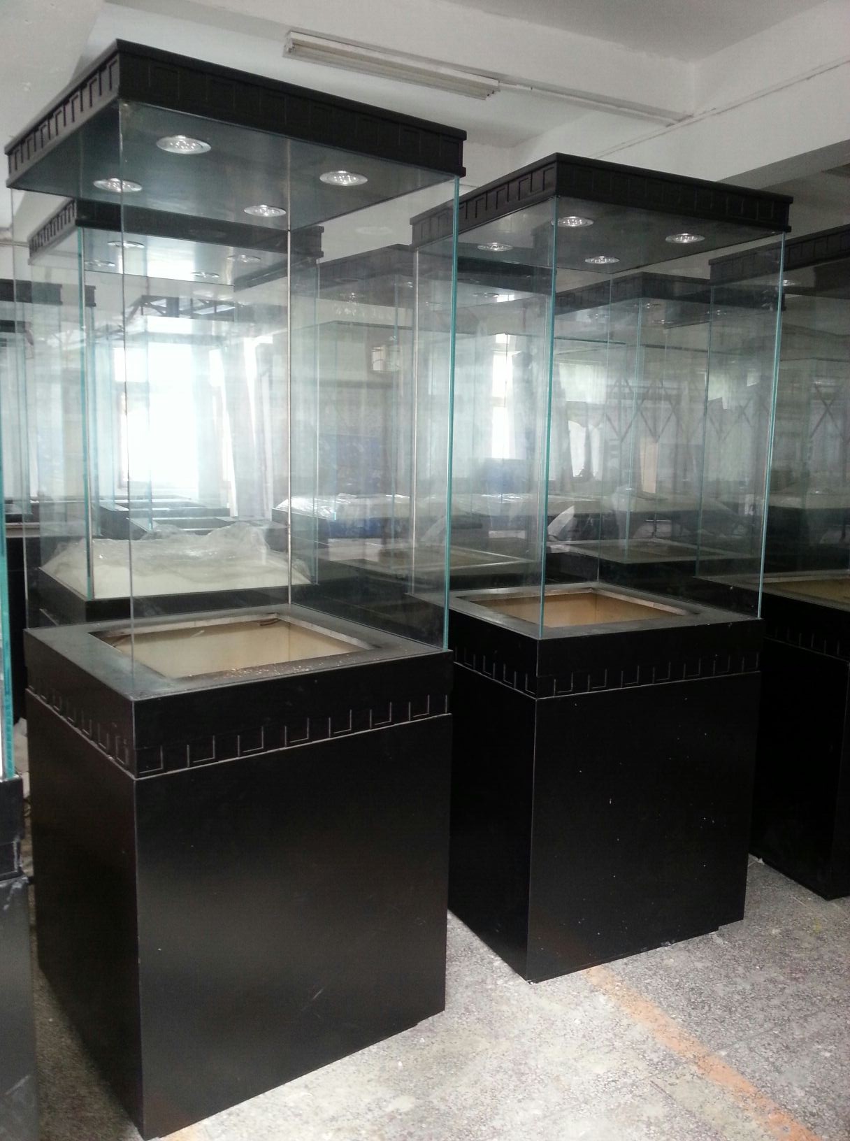 深圳展示柜玻璃展示柜廠家定做手機展示柜薄利多銷