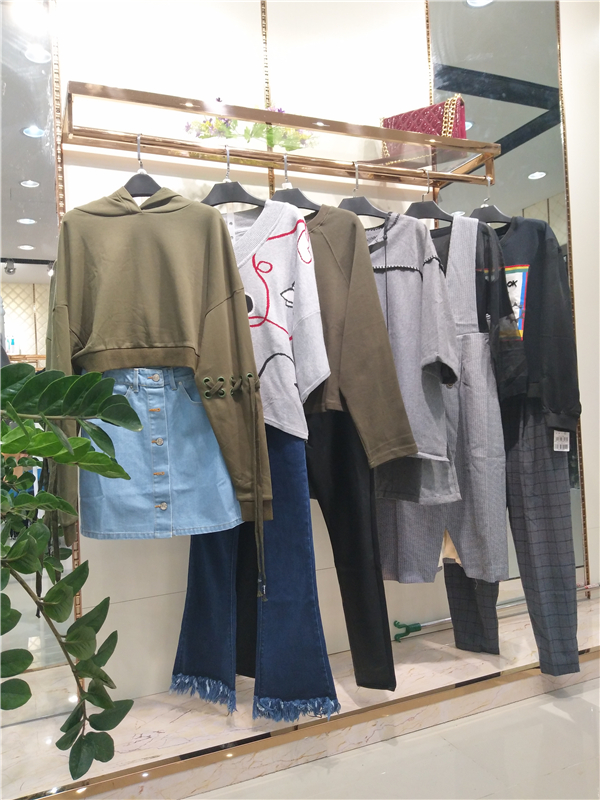 寧波*女裝，品牌折扣女裝批發(fā)