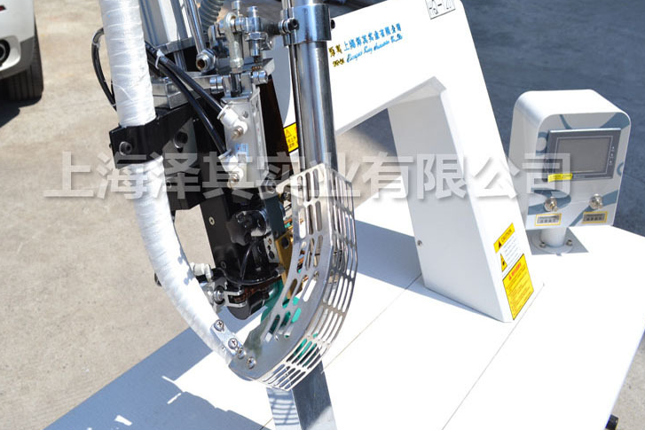壓膠機(jī)熱封縫口密封壓膠機(jī)
