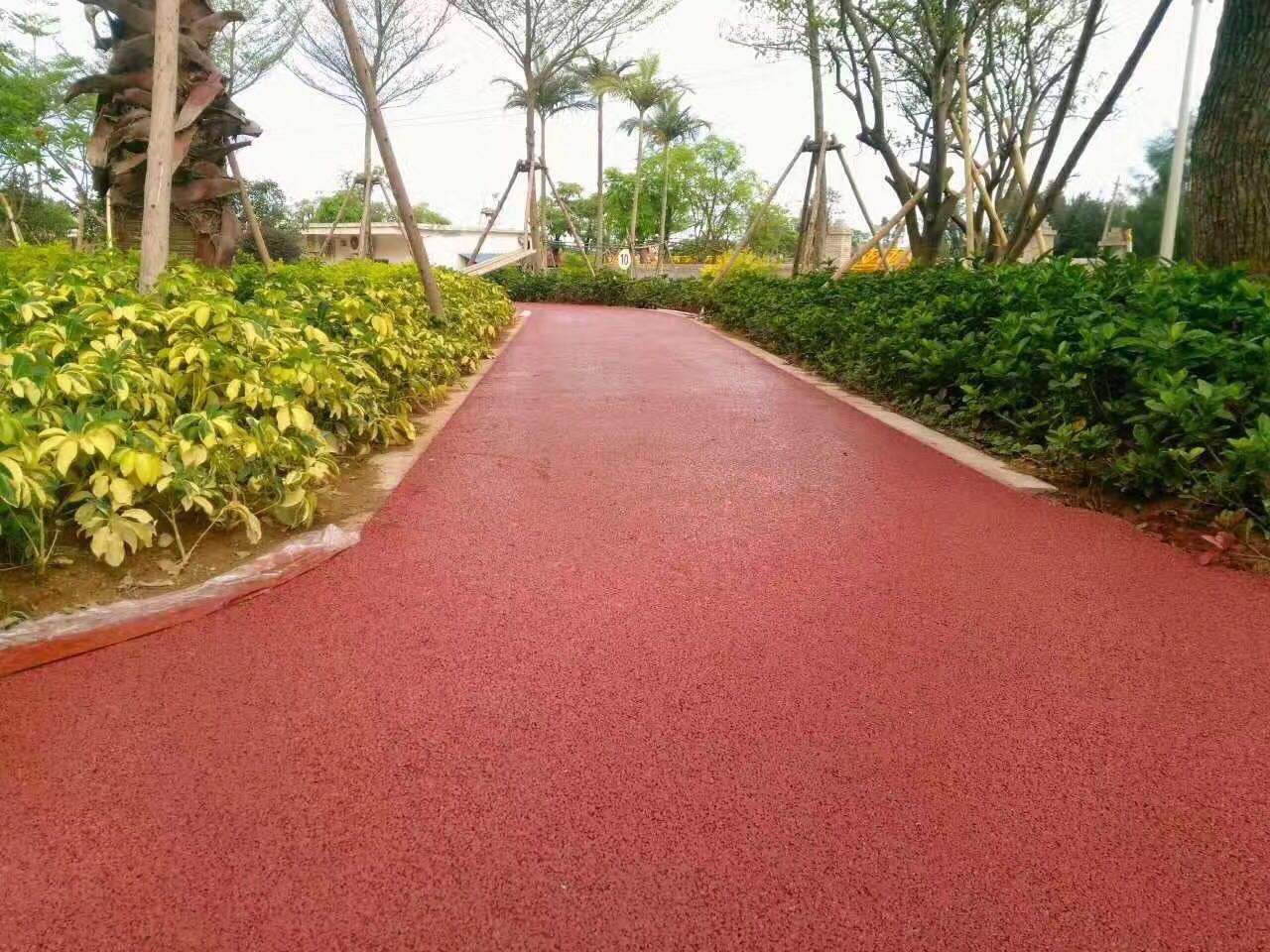 廠家承接 彩色混凝土地坪 生態(tài)透水混凝土 透水地坪道路