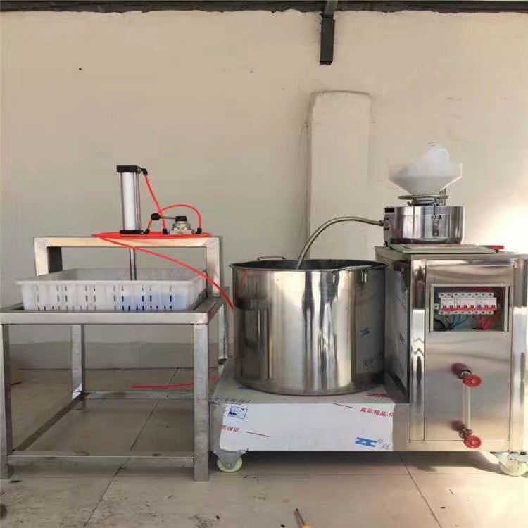 全自動豆腐機廠家常年供應新型高產豆腐機售后終生保障購機者利益