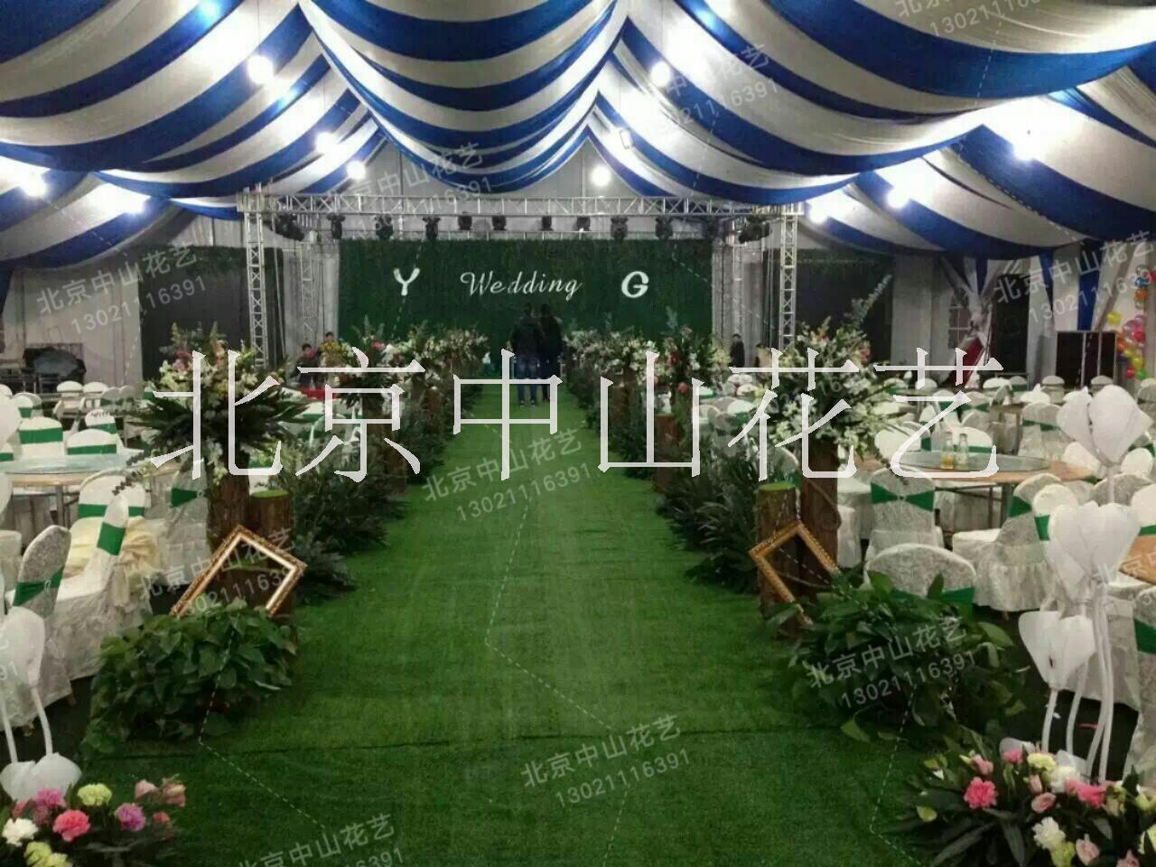 北京假草坪批發(fā)價格安裝施工