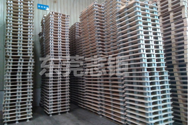 東莞南城膠合木卡板定制廠價(jià)直銷質(zhì)優(yōu)價(jià)廉 志鉅包裝