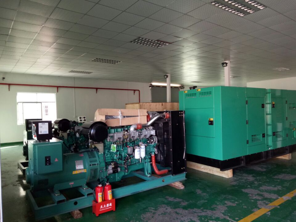 專業(yè)柴油發(fā)電機出租 24小時隨時發(fā)電
