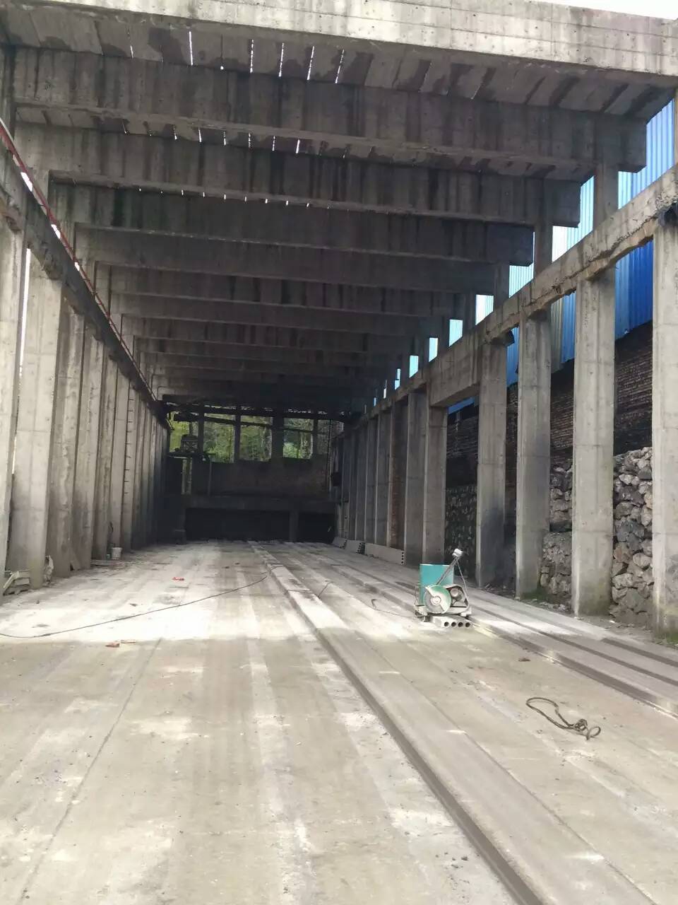 萍鄉(xiāng)臘市預(yù)應(yīng)力空心板