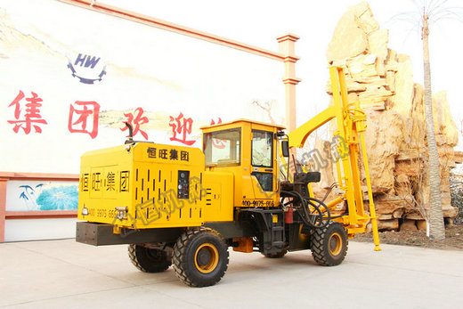 30型裝載式護(hù)欄打樁機(jī)