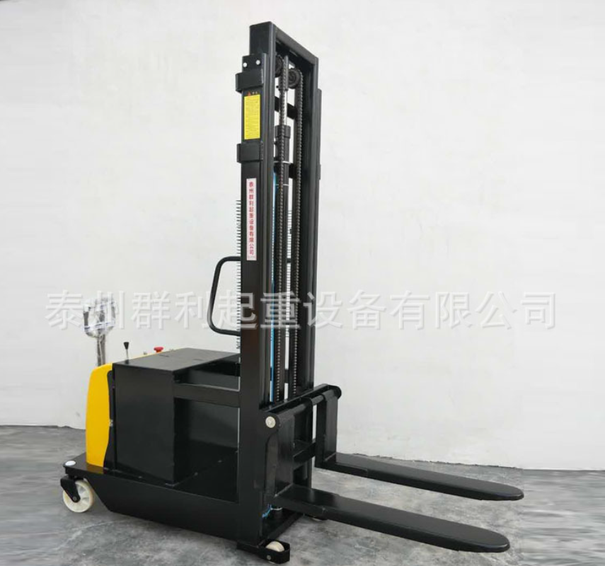 江蘇1噸/2噸半電動升高車廠家 泰州電動液壓堆高車批發(fā)