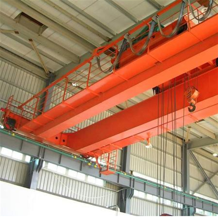 雙梁起重機(jī) 廠家直銷型號(hào)規(guī)格齊全的雙梁起重機(jī)，雙梁起重機(jī)供應(yīng)，山東雙梁起重機(jī)廠