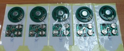 供應(yīng)開(kāi)發(fā)語(yǔ)音IC音樂(lè)芯片語(yǔ)音芯片 批發(fā)定制音樂(lè)賀卡電子機(jī)芯 批發(fā)定制音樂(lè)賀卡電子機(jī)芯音樂(lè)芯片