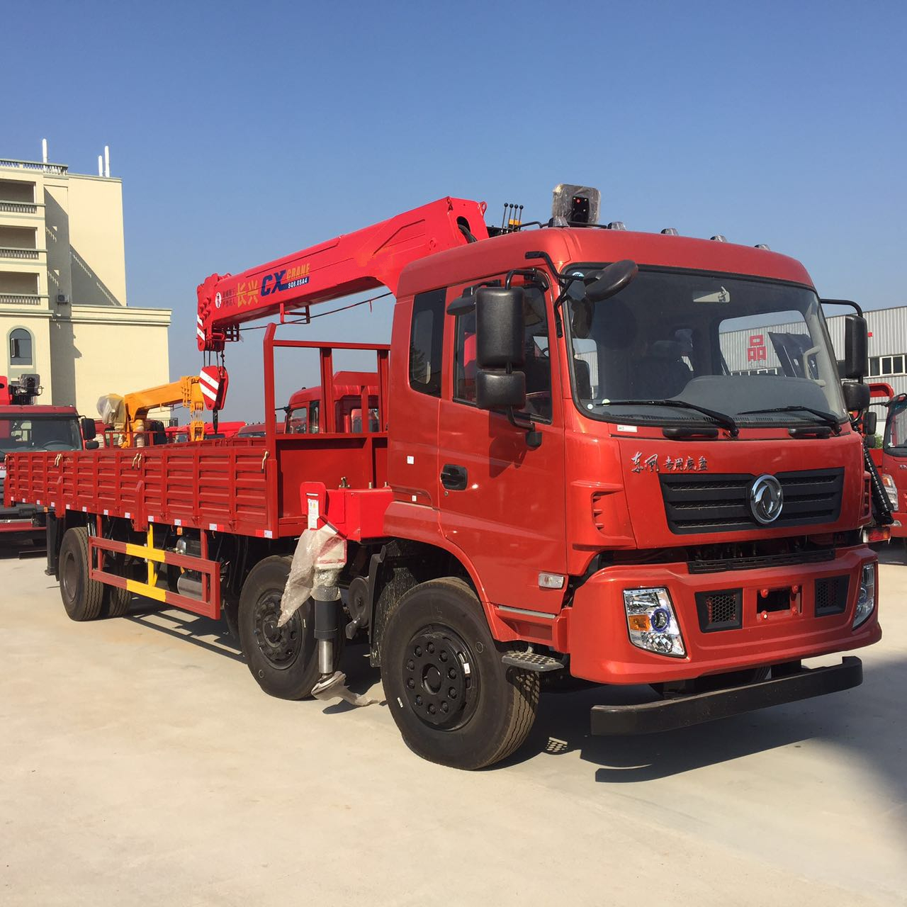 國(guó)五東風(fēng)*后四12噸隨車(chē)吊 小三軸10噸隨車(chē)吊 小三軸14噸隨車(chē)吊